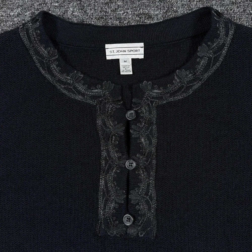 St John Sport Sweater Womens Medium Black Floral Henley Wool Pullover Tunic